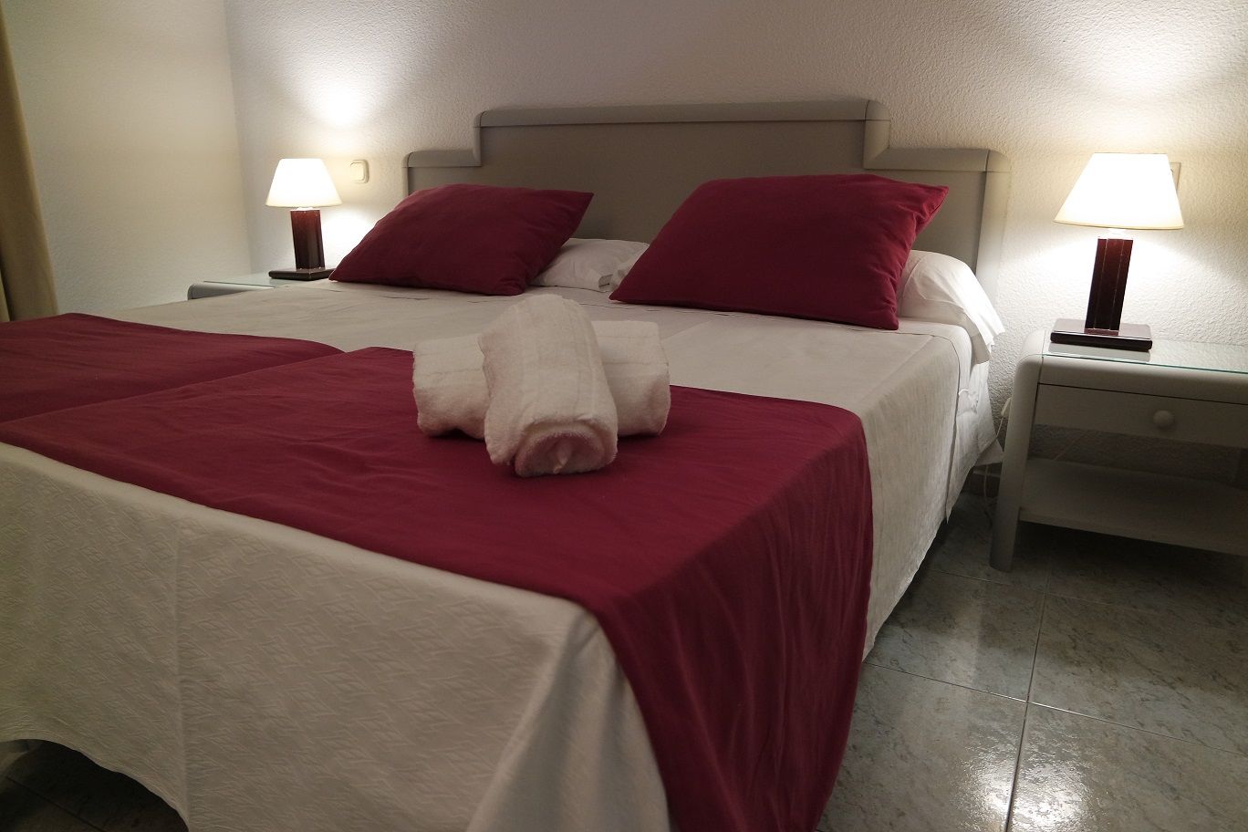 Apartahotel Ona